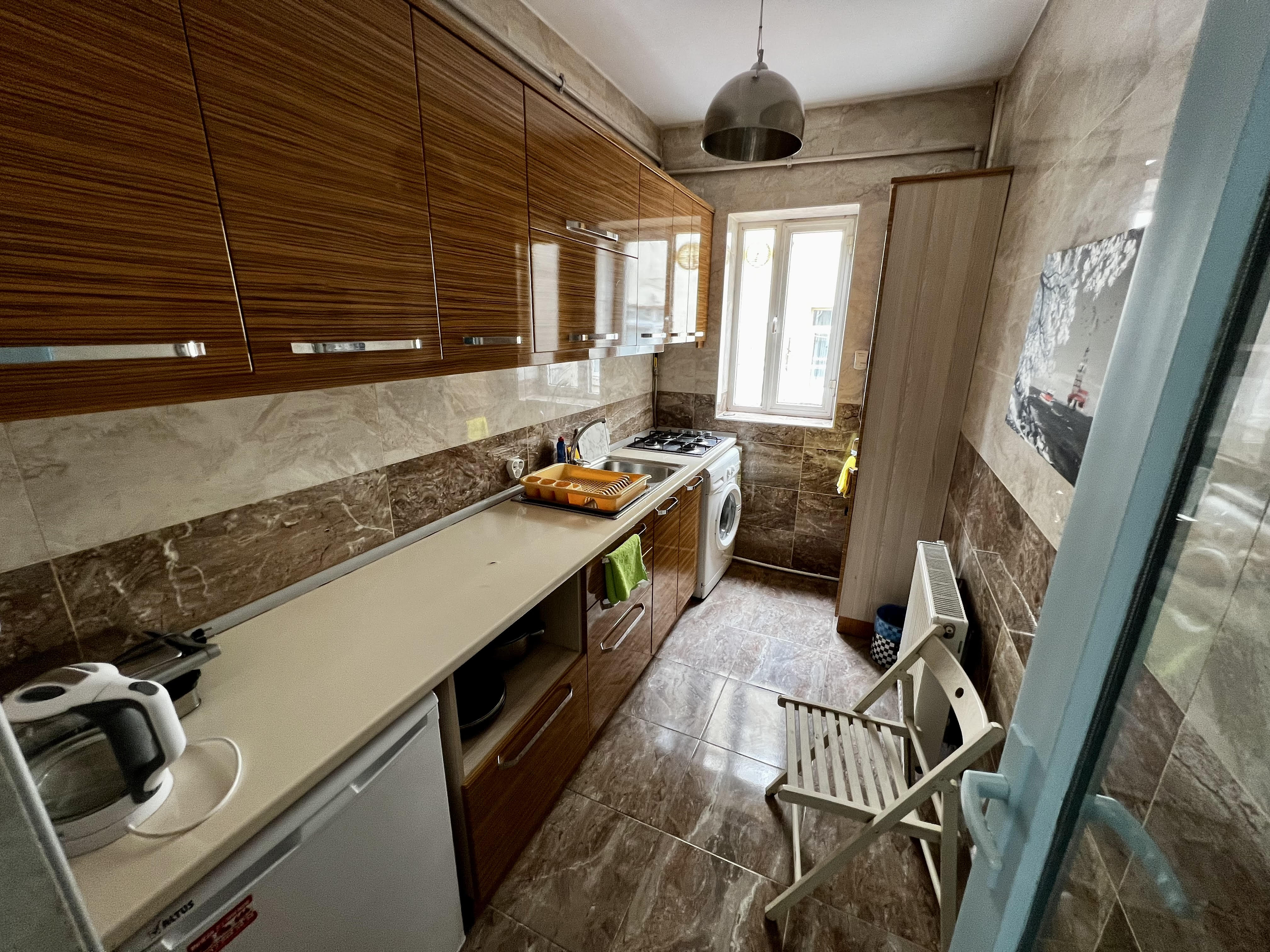 Apartment 5